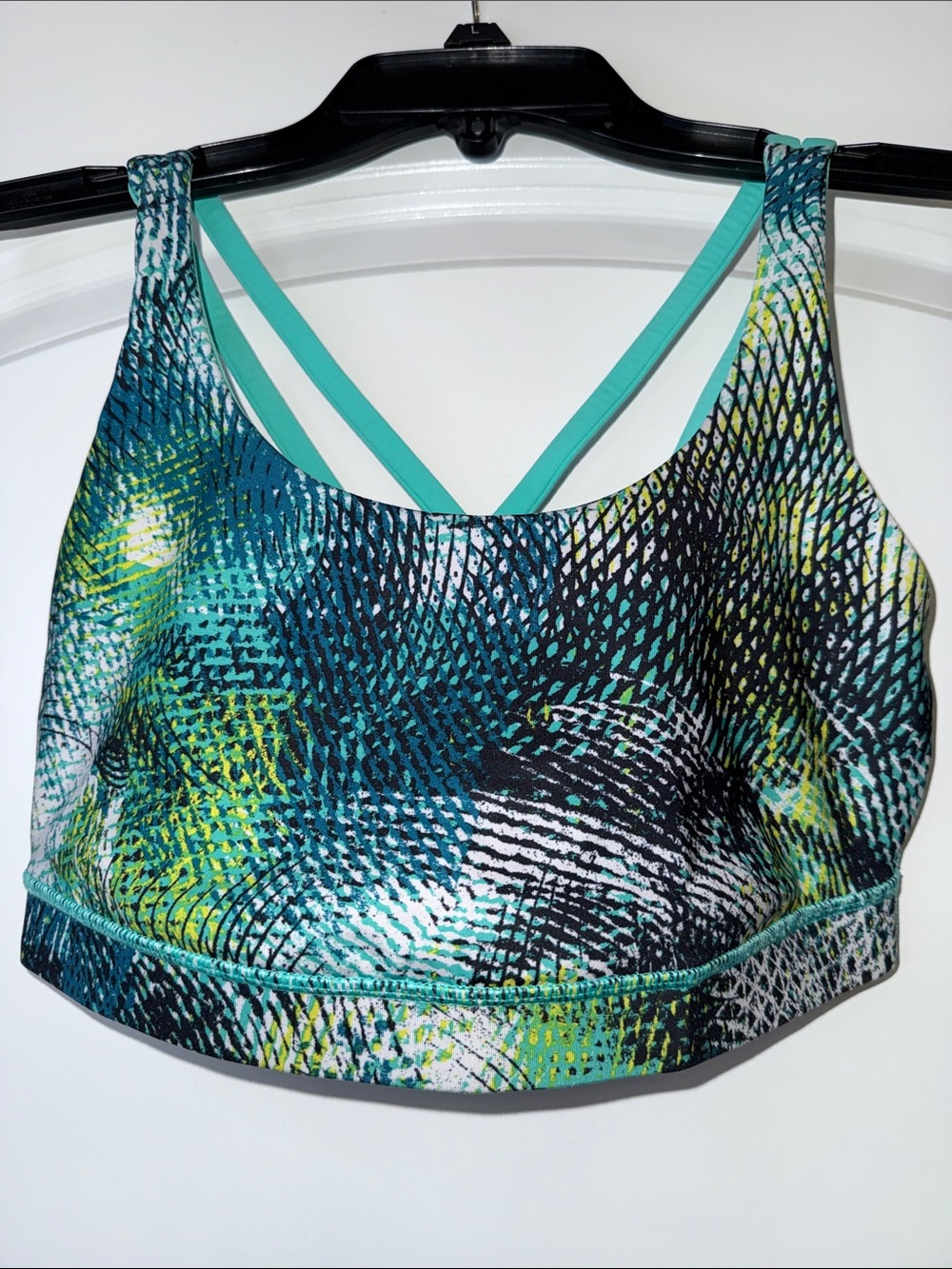 Lululemon Energy Bra - Seawheeze edition, Size 10 (B/C cup)